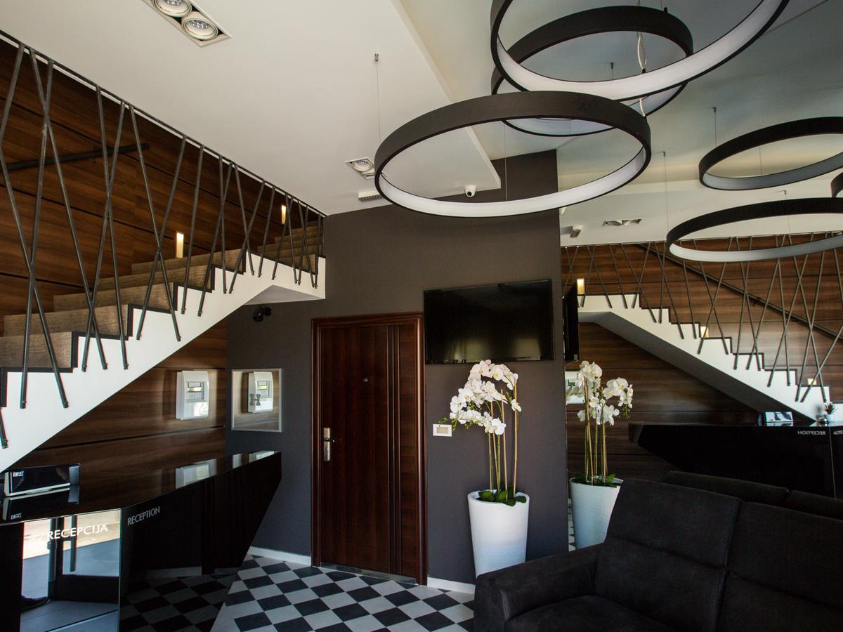 Hotel Ideo Lux นิส ภายนอก รูปภาพ