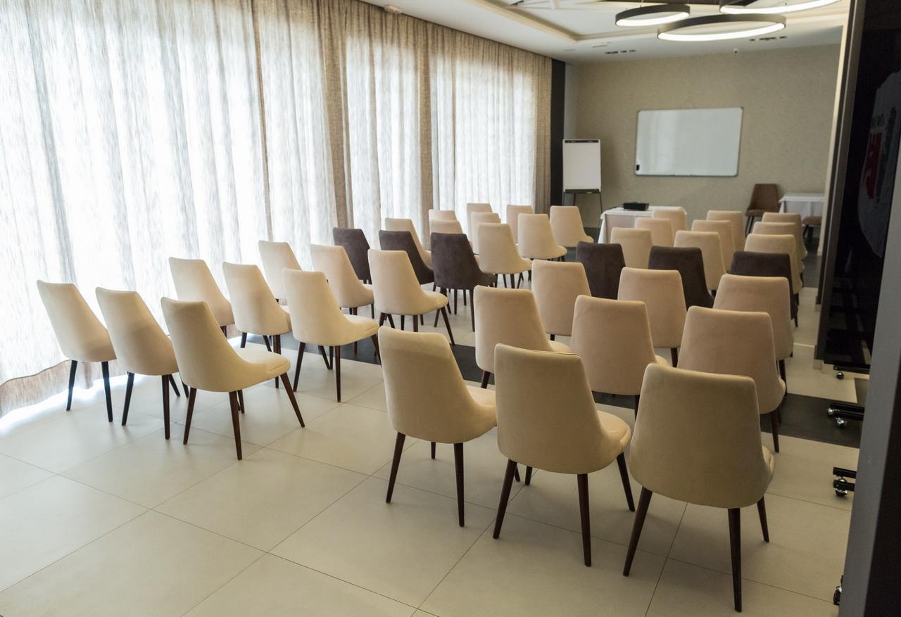 Hotel Ideo Lux นิส ภายนอก รูปภาพ